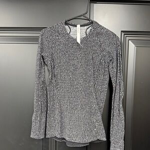 lululemon athletica Black and White Long Sleeve Top NWOT